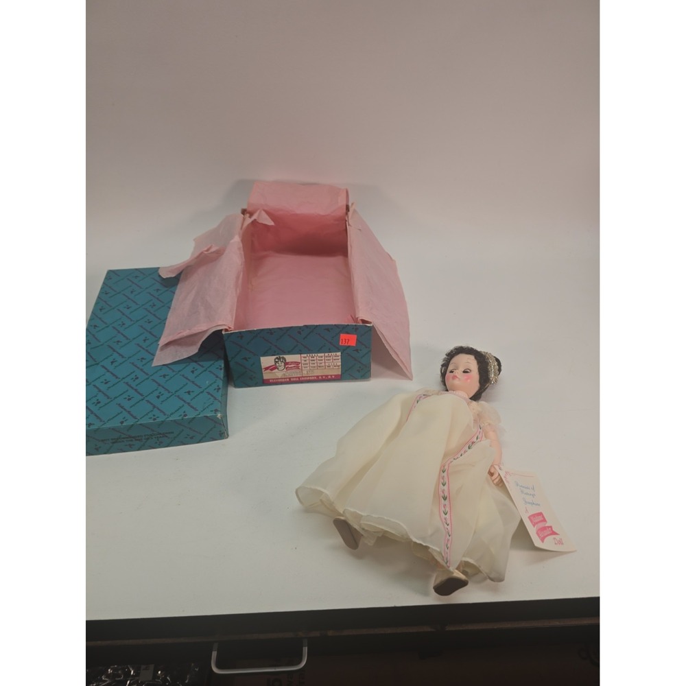 Madame Alexander Doll Josephine #1335